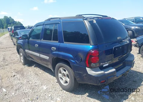 2004 Chevrolet Trailblazer Ls из США, поврежденный, VIN 1GNDS13S642115766